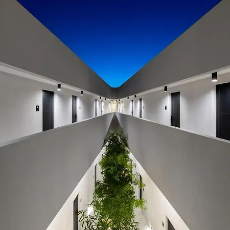 Agkyra Отель 4*