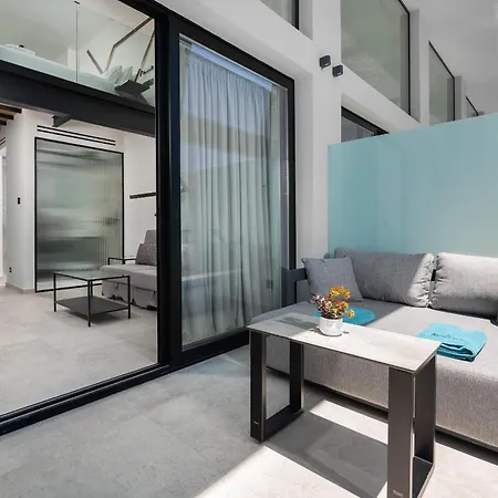 Agkyra Boutique 4*