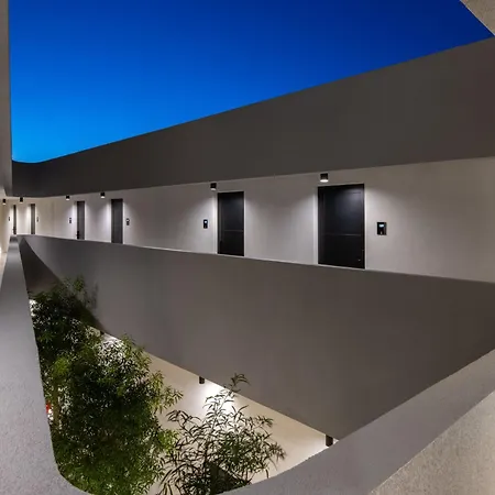 Agkyra Boutique 4*